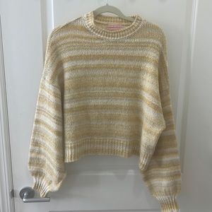 Urban outfitters cropped sweater size M